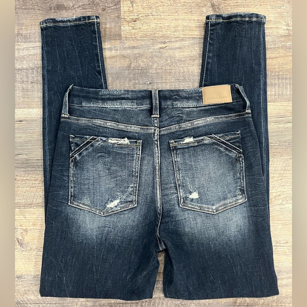 Buckle Black Fit No. 93 Ankle Skinny jeans very gently worn-women’s size 28 x 30